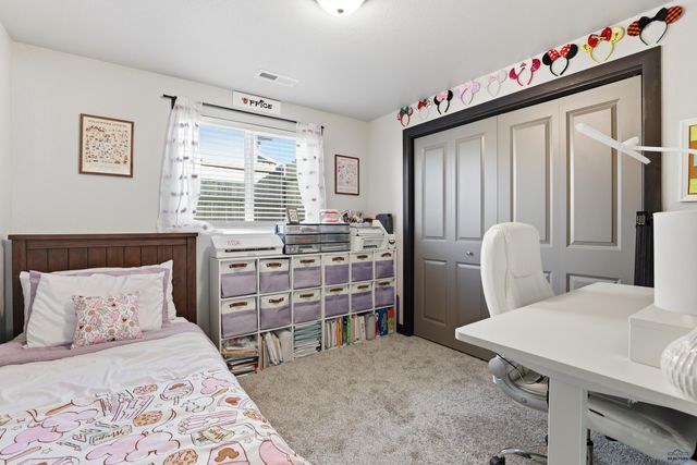 404 YELNER DR, Box Elder, SD 57719