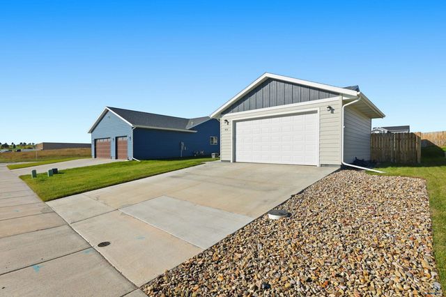 404 YELNER DR, Box Elder, SD 57719