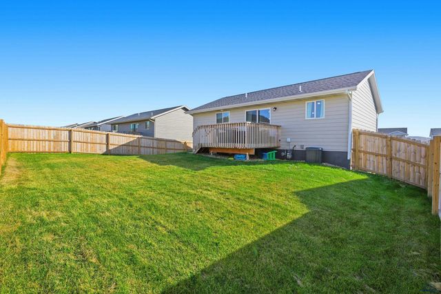 404 YELNER DR, Box Elder, SD 57719