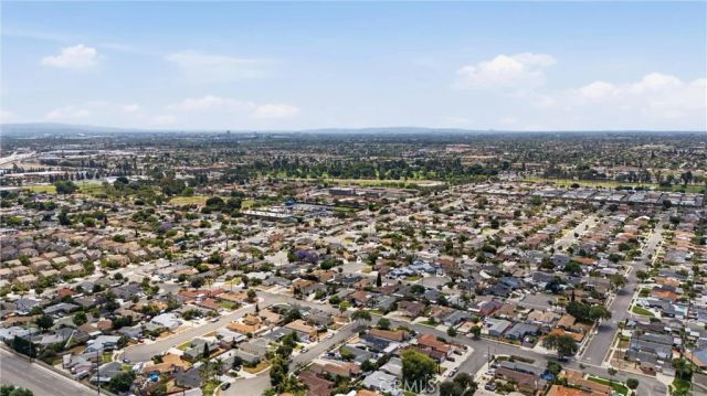 1015 N Modena Place, Anaheim, CA 92801