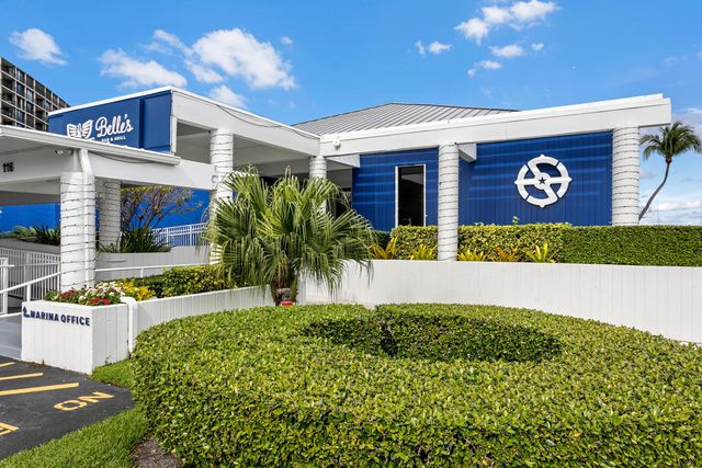 130 LAKESHORE Drive 322, North Palm Beach, FL 33408
