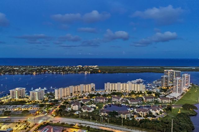 130 LAKESHORE Drive 322, North Palm Beach, FL 33408