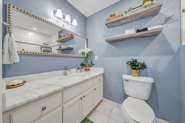 6406 Scruggs RD, Moneta, VA 24121