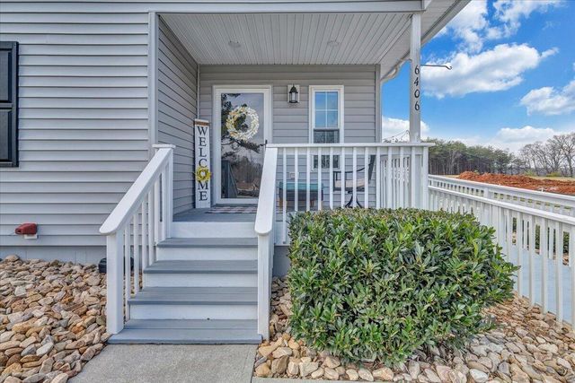 6406 Scruggs RD, Moneta, VA 24121