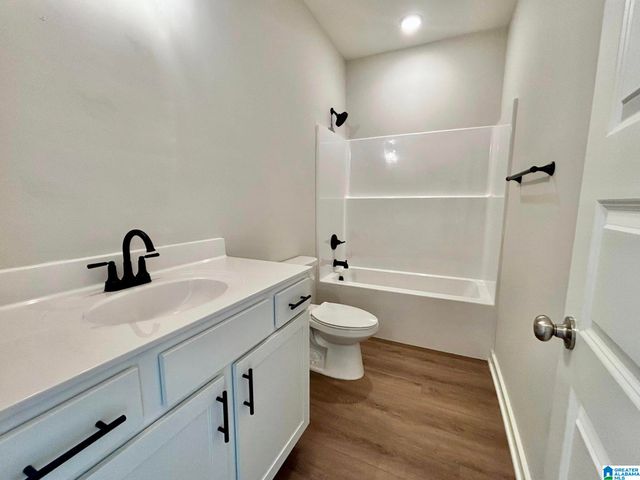 480 TAYLORS WAY, Moody, AL 35004