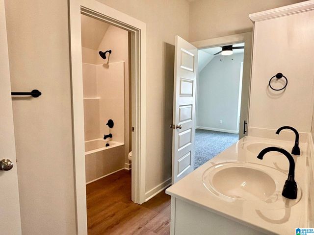 480 TAYLORS WAY, Moody, AL 35004