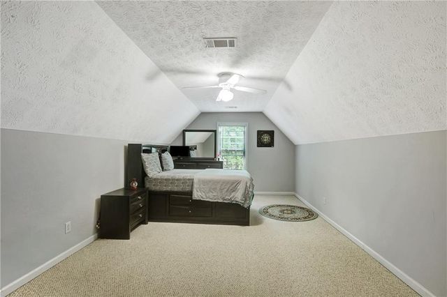 110 Rockglen Court, Fayetteville, GA 30215