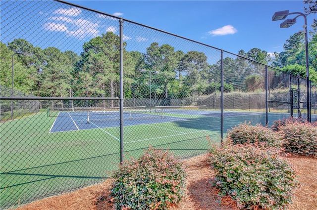 110 Rockglen Court, Fayetteville, GA 30215