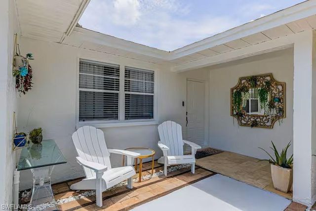 3511 Caloosa ST, Naples, FL 34112