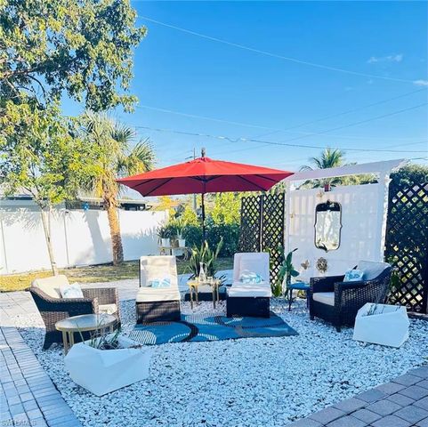 3511 Caloosa ST, Naples, FL 34112