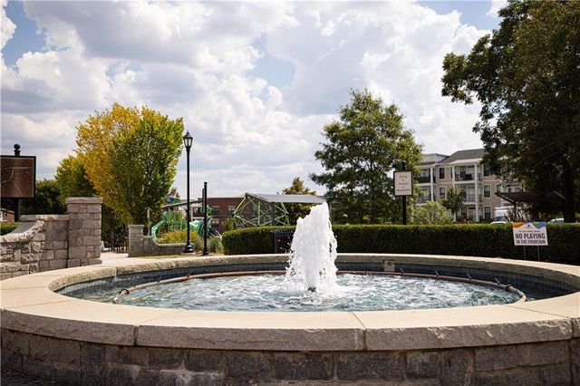 46 Hickory Grove Avenue, Lawrenceville, GA 30046