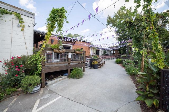 46 Hickory Grove Avenue, Lawrenceville, GA 30046