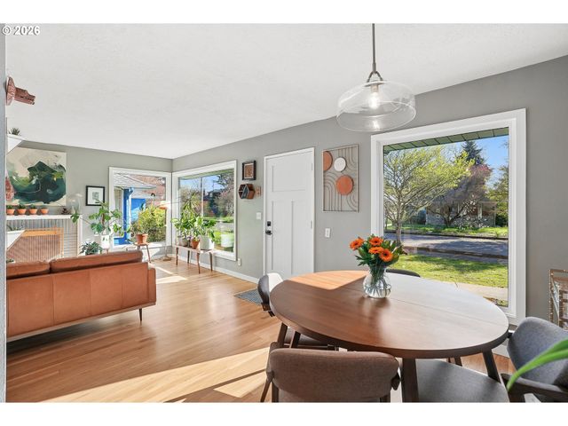 4815 Se 47TH Ave, Portland, OR 97206