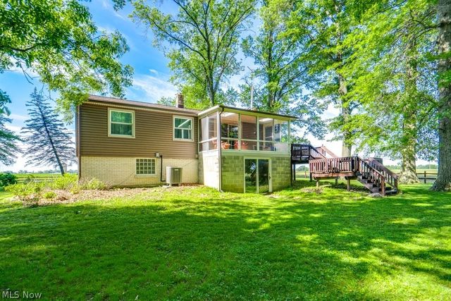 9921 Beech Street NE, Louisville, OH 44641