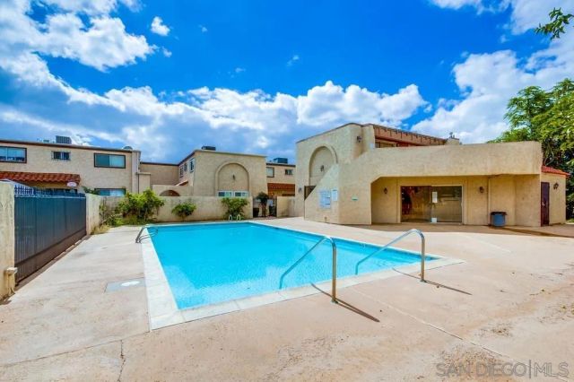 294 Chambers 45, El Cajon, CA 92020