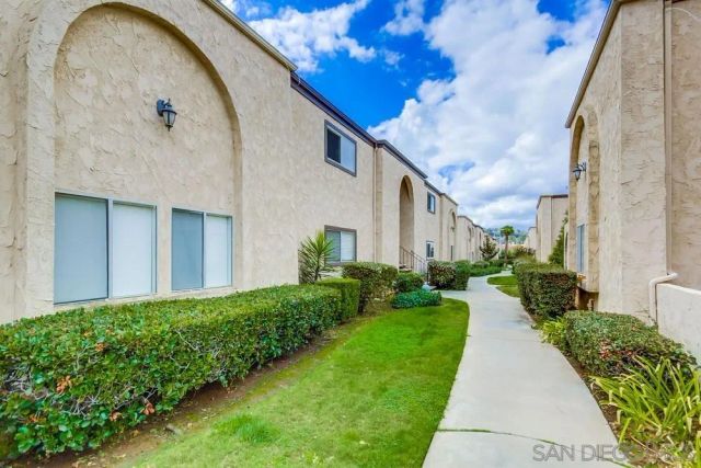 294 Chambers 45, El Cajon, CA 92020