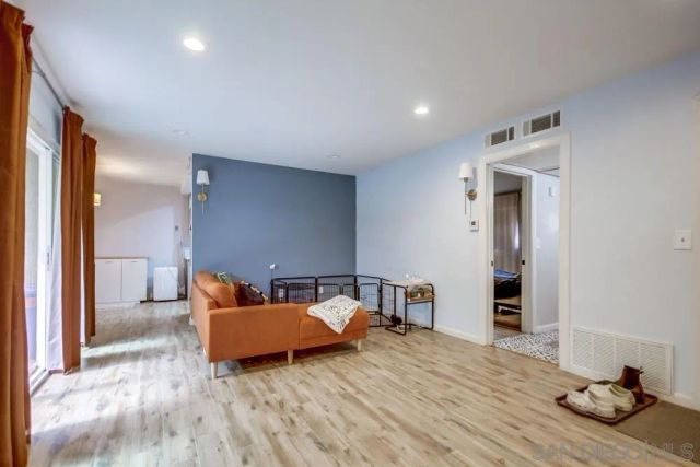 294 Chambers 45, El Cajon, CA 92020