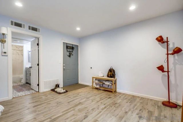 294 Chambers 45, El Cajon, CA 92020