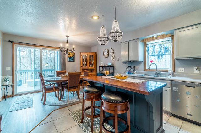 175 Lane 101 Lake Minifenokee, Fremont, IN 46737