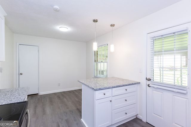 6551 Bussell Way, Riverdale, GA 30274