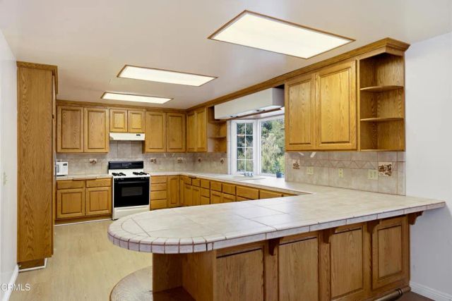 15811 Calle El Capitan, Green Valley, CA 91390