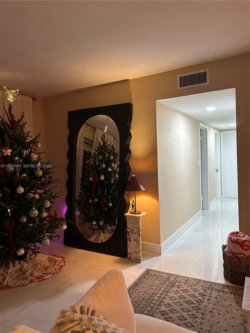 10750 SW 43rd Ln, Miami, FL 33165