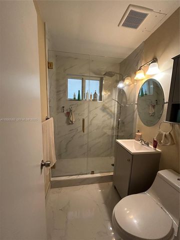 10750 SW 43rd Ln, Miami, FL 33165