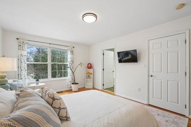 55 Greenbrook Dr 55, Bloomfield Twp., NJ 07003