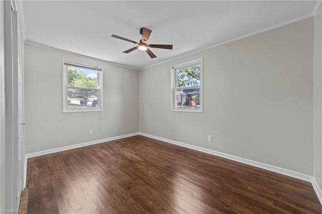 524 Overlook Street, Greensboro, NC 27403