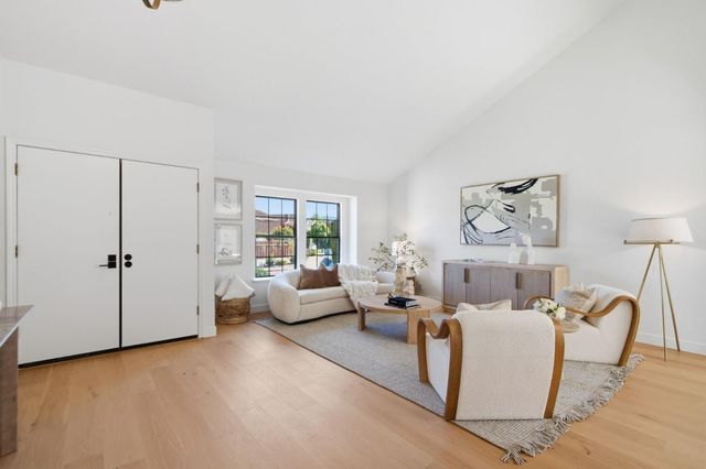 269 Woodbridge Circle, San Mateo, CA 94403