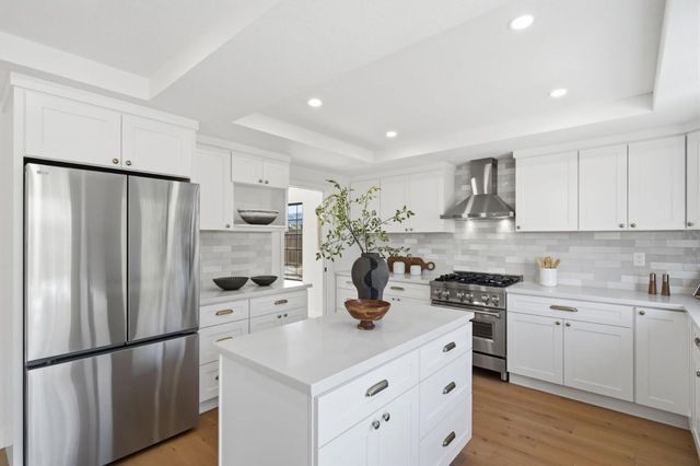 269 Woodbridge Circle, San Mateo, CA 94403