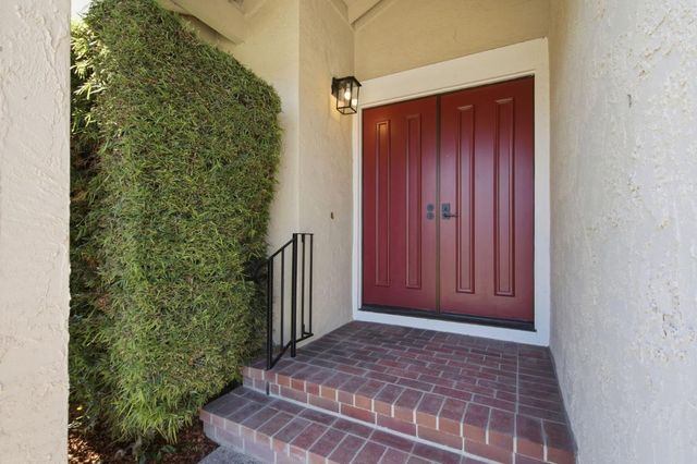 269 Woodbridge Circle, San Mateo, CA 94403