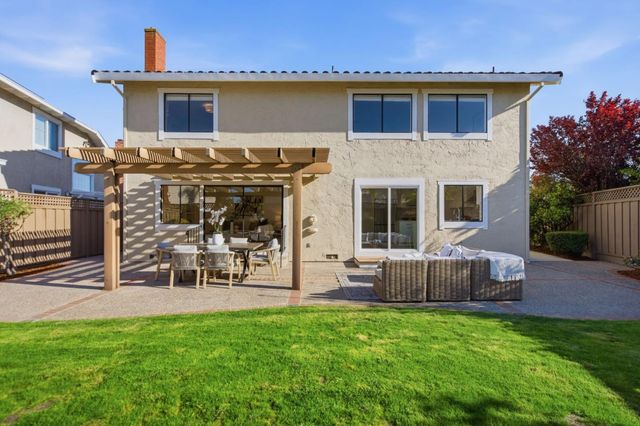 269 Woodbridge Circle, San Mateo, CA 94403