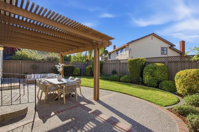 269 Woodbridge Circle, San Mateo, CA 94403