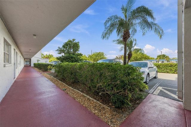 5060 76TH AVENUE N 100, Pinellas Park, FL 33781