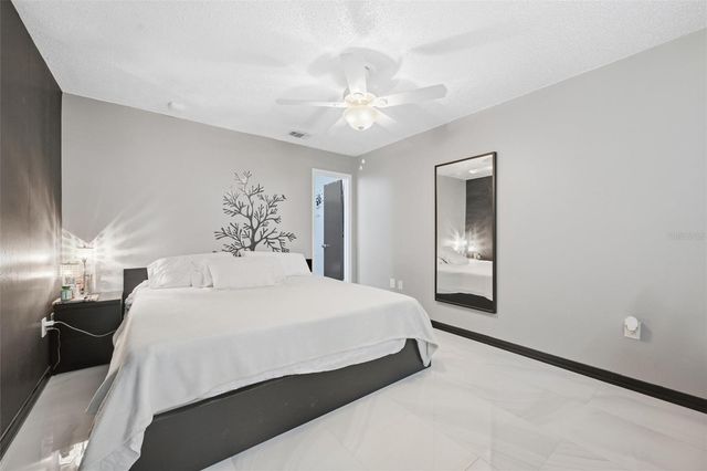 5060 76TH AVENUE N 100, Pinellas Park, FL 33781