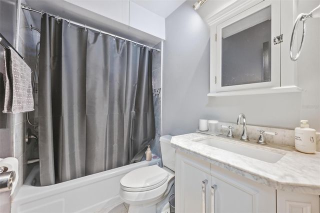 5060 76TH AVENUE N 100, Pinellas Park, FL 33781