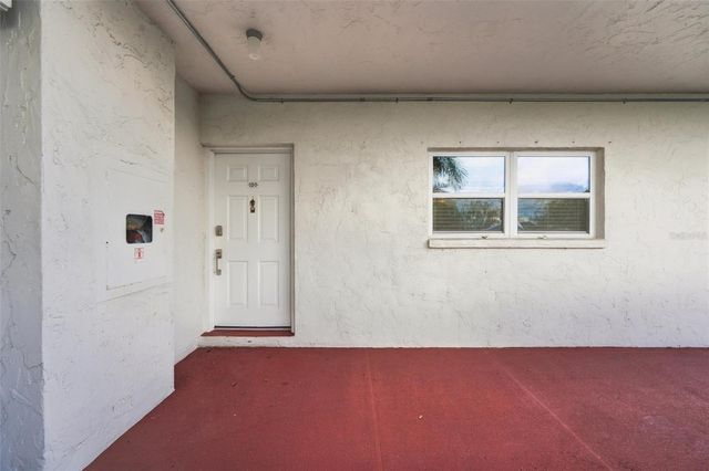 5060 76TH AVENUE N 100, Pinellas Park, FL 33781