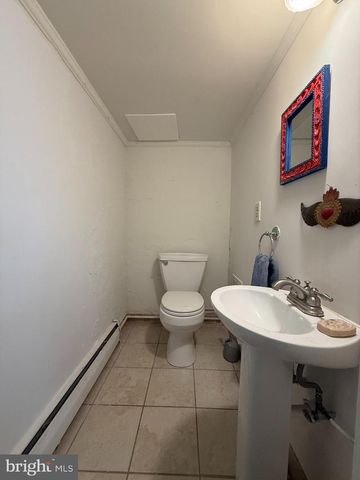 255 S HOWARD AVE, Gettysburg, PA 17325