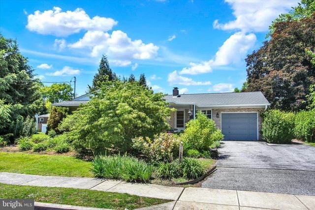 255 S HOWARD AVE, Gettysburg, PA 17325