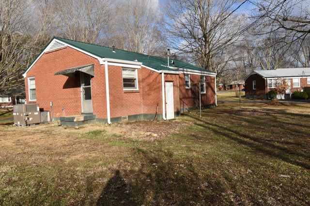 2028 Montgomery Pkwy, Clarksville, TN 37043