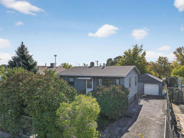 513 E DENVER, Rapid City, SD 57701