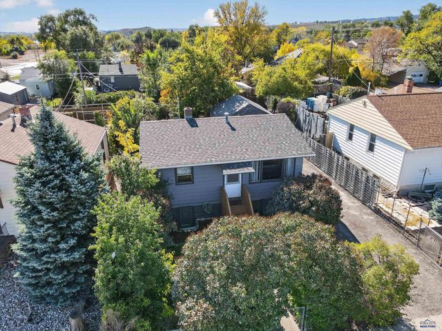 513 E DENVER, Rapid City, SD 57701