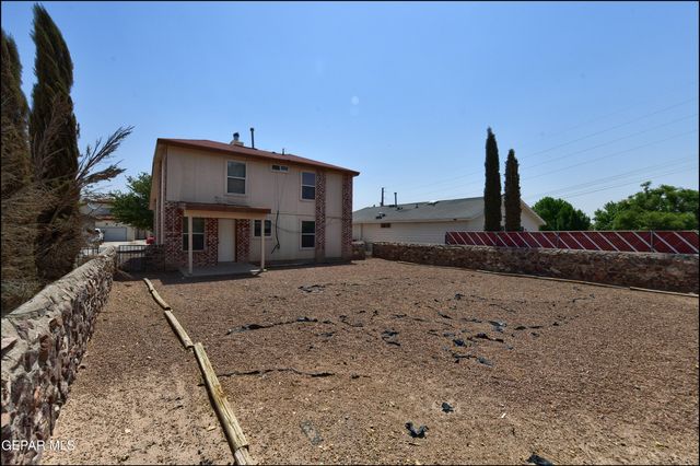 6205 Alina Baltazar Drive, El Paso, TX 79932
