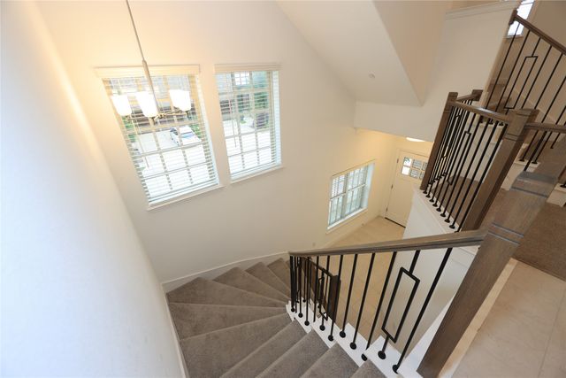 124 Canonbury Drive, Lewisville, TX 75067