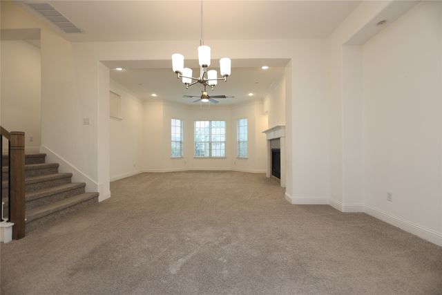 124 Canonbury Drive, Lewisville, TX 75067