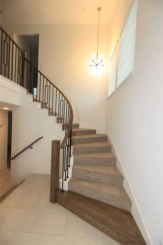 124 Canonbury Drive, Lewisville, TX 75067