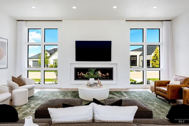 5077 W Oakford Ct, Meridian, ID 83646