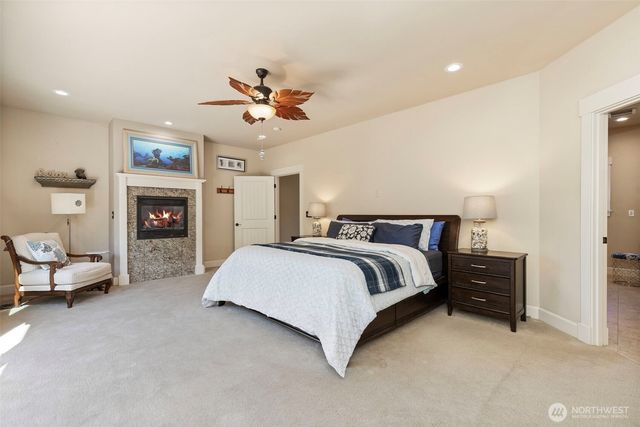 1956 NE Trail Way, Poulsbo, WA 98370