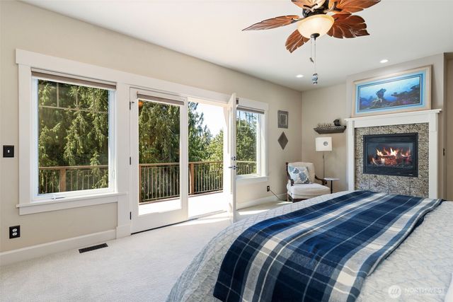 1956 NE Trail Way, Poulsbo, WA 98370